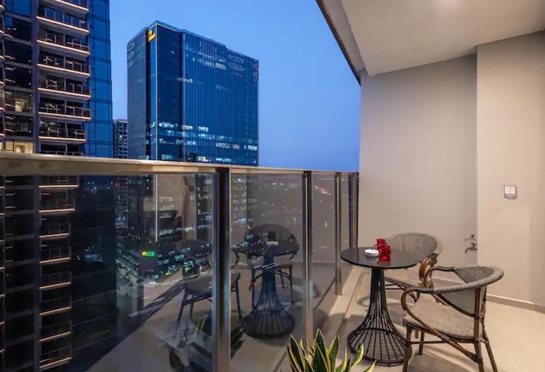 The Opera Apartment Cental Saigon Free Pool-Gym-Sauna Room- Golf Mini Ho Chi Minh-Byen Eksteriør billede