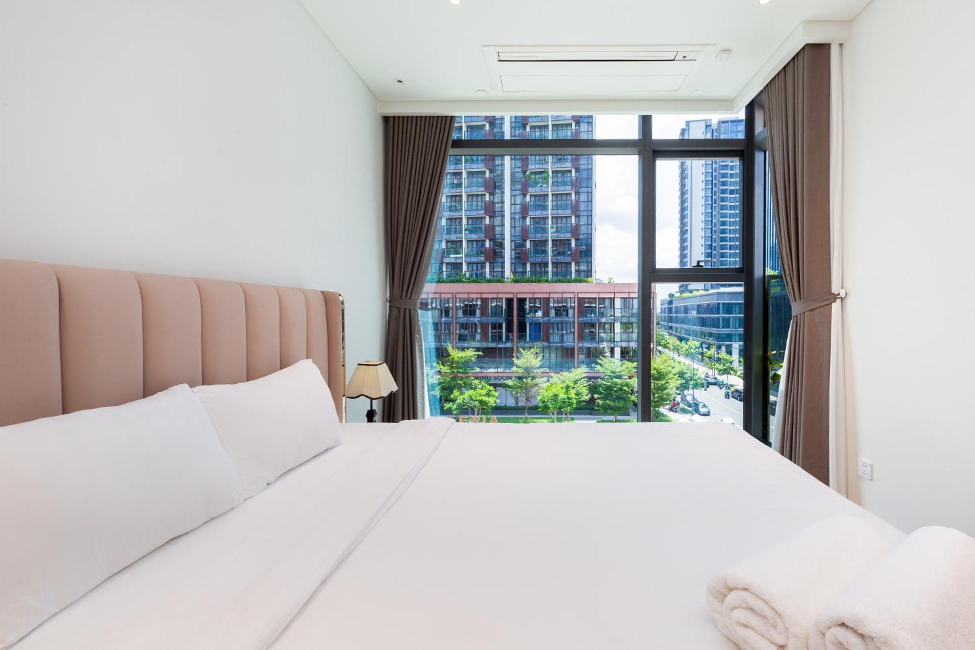 The Opera Apartment Cental Saigon Free Pool-Gym-Sauna Room- Golf Mini Ho Chi Minh-Byen Eksteriør billede