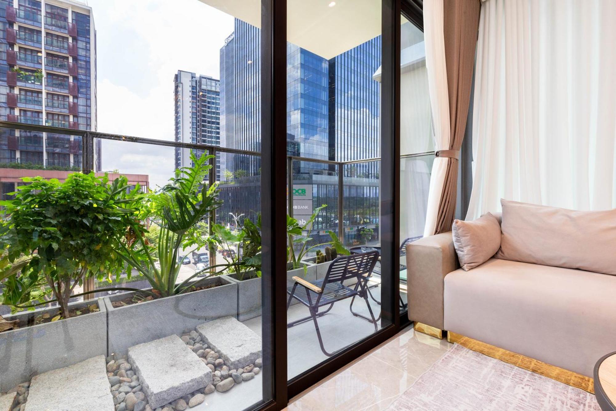 The Opera Apartment Cental Saigon Free Pool-Gym-Sauna Room- Golf Mini Ho Chi Minh-Byen Eksteriør billede