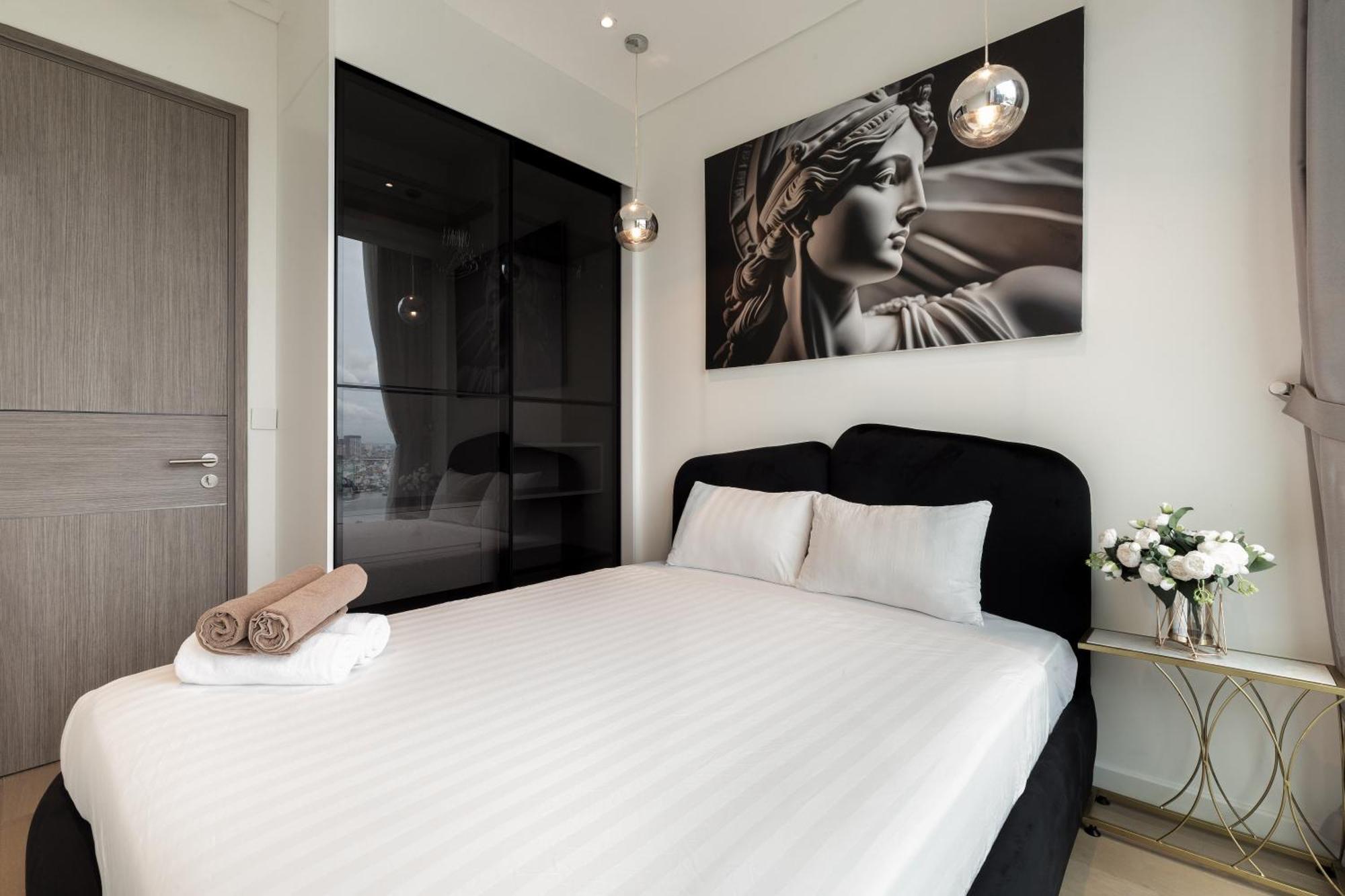 The Opera Apartment Cental Saigon Free Pool-Gym-Sauna Room- Golf Mini Ho Chi Minh-Byen Eksteriør billede